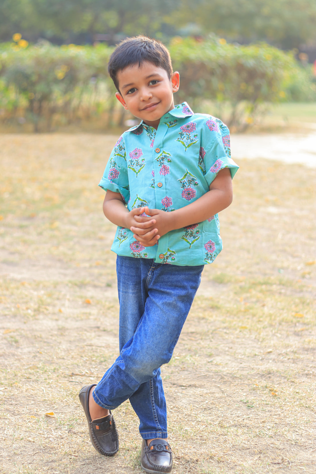 Elegant Green Floral Design Shirt