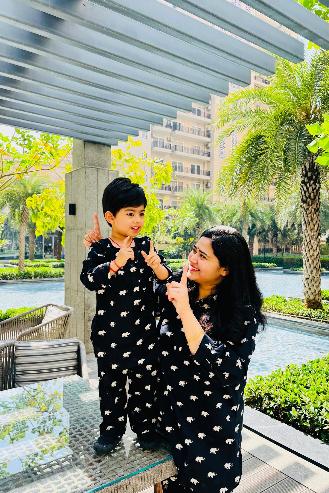 Black Elephant Print Lounge Wear Mother Child Twinning Set