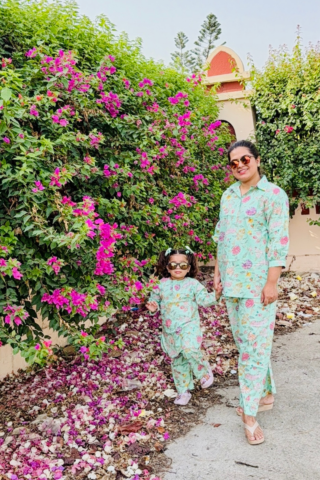 Floral Print Lounge Wear Twinning Combo